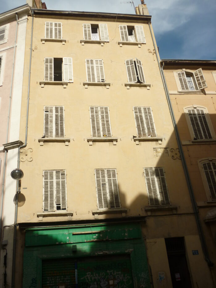 Habitat Marseille Provence  1 RUE DES PETITES MARIES